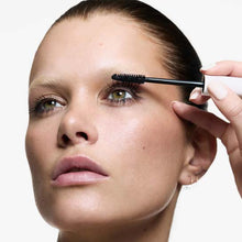 LASH CARE MASCARA CURL AND DEFINITION